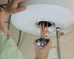 Kā pārbaudīt veļas mazgājamās mašīnas sildelementu ar testeri Sildīšanas elementa pretestība uz korpusa