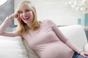 Jak pozbyć się bólu w podbrzuszu podczas ciąży - radzi lekarz