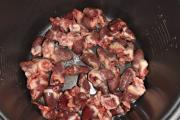 Chicken hearts Stewed chicken hearts recipe in a slow cooker