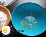 Isang hakbang-hakbang na recipe para sa paggawa ng mga meringues sa microwave na may isang larawan Paano gumawa ng bizet mula sa mga protina sa microwave