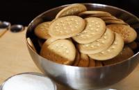 Maria cookies: ang pangunahing delicacy ng mga ina ng pag-aalaga